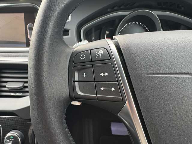 ボルボ Ｖ４０ Ｄ４ モメンタム ディーゼルターボ H30年 (関東) 99