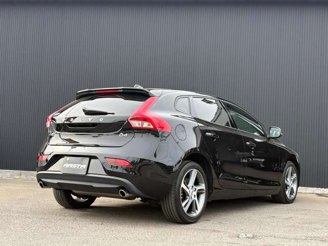 ボルボ Ｖ４０ Ｄ４ モメンタム ディーゼルターボ H30年 (関東) 99