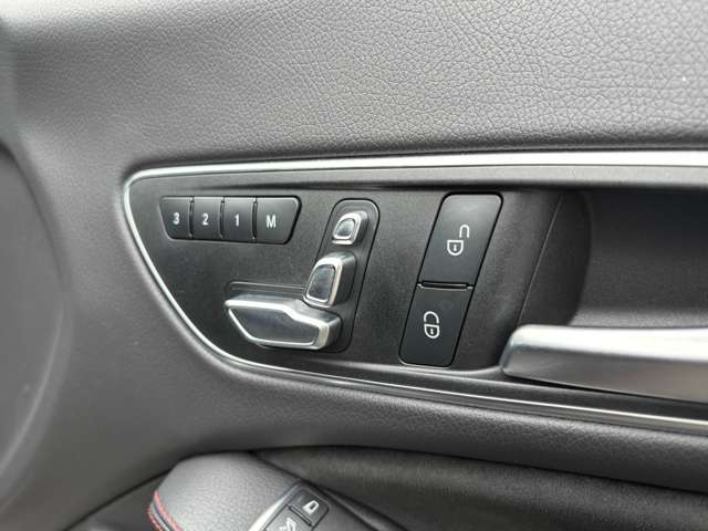 メルセデスベンツ ＣＬＡシューティングブレーク ＣＬＡ１８０ H29年 (関東) 99