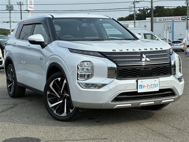 三菱 アウトランダーＰＨＥＶ ＰＨＥＶ ２．４ Ｇ ４ＷＤ R4年 (関東) 99