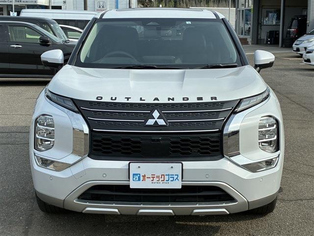 三菱 アウトランダーＰＨＥＶ ＰＨＥＶ ２．４ Ｇ ４ＷＤ R4年 (関東) 99