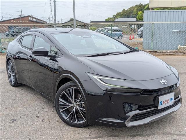 トヨタ プリウス ２．０ Ｚ Ｅ－ＦＯＵＲ ４ＷＤ R5年 (関東) 99