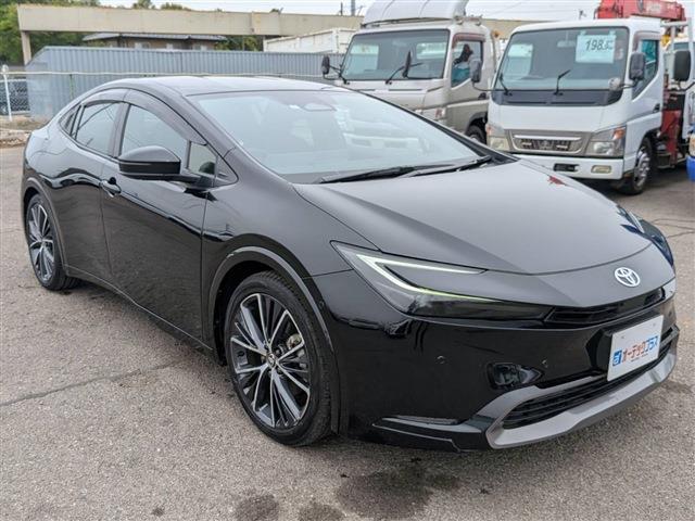 トヨタ プリウス ２．０ Ｚ Ｅ－ＦＯＵＲ ４ＷＤ R5年 (関東) 99