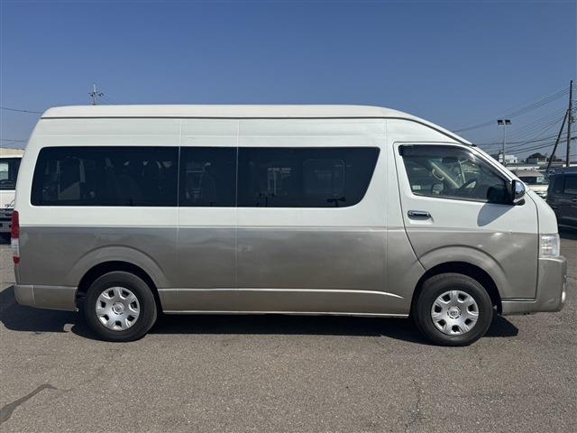 トヨタ ハイエースワゴン ２．７ グランドキャビン ４ＷＤ H27年 (関東) 99