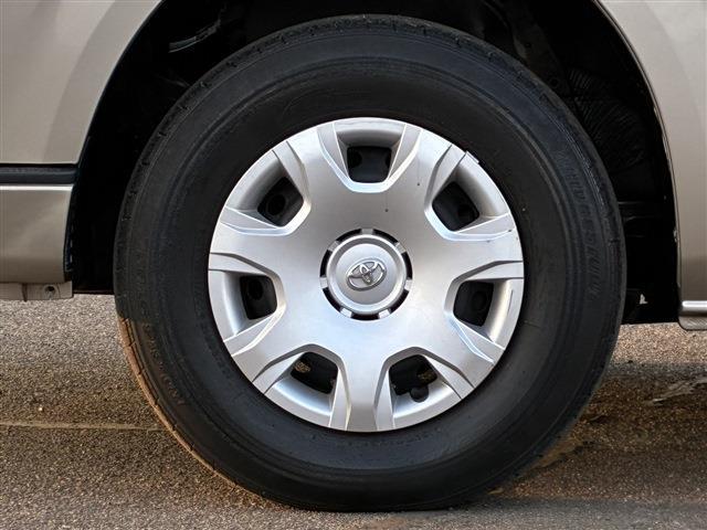 トヨタ ハイエースワゴン ２．７ グランドキャビン ４ＷＤ H27年 (関東) 99