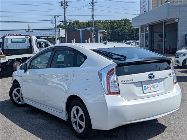 トヨタ プリウス １．８ Ｇ H25年 (関東) 99