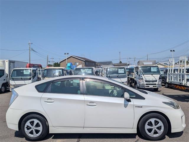 トヨタ プリウス １．８ Ｇ H25年 (関東) 99