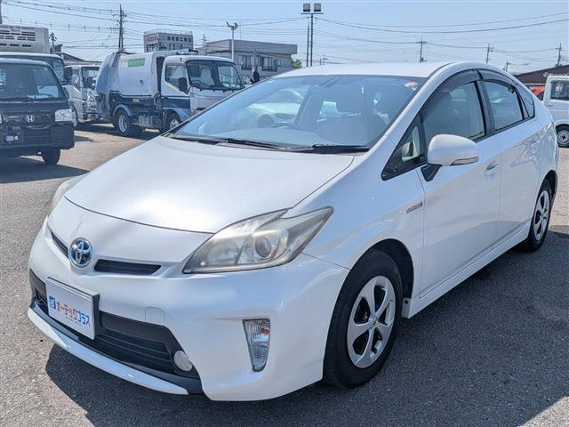 トヨタ プリウス １．８ Ｇ H25年 (関東) 99