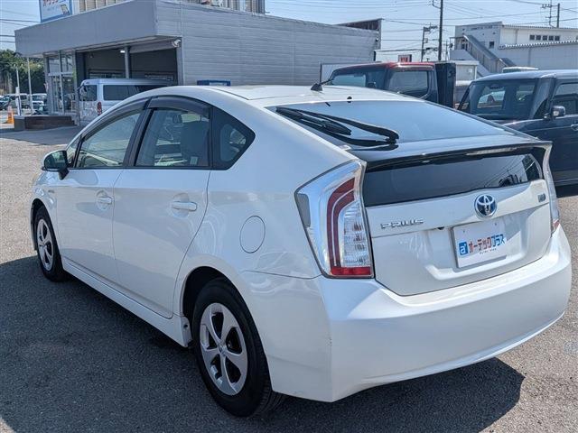 トヨタ プリウス １．８ Ｇ H25年 (関東) 99