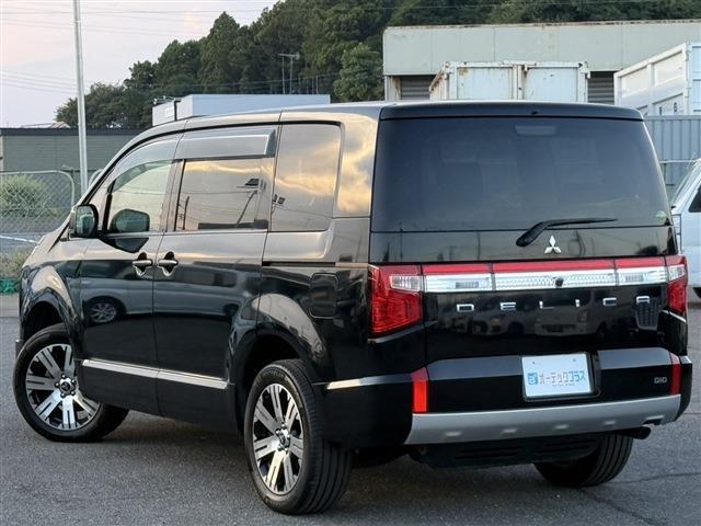 三菱 デリカ　Ｄ：５ ２．２ Ｇ ディーゼルターボ ４ＷＤ R1年 (関東) 99