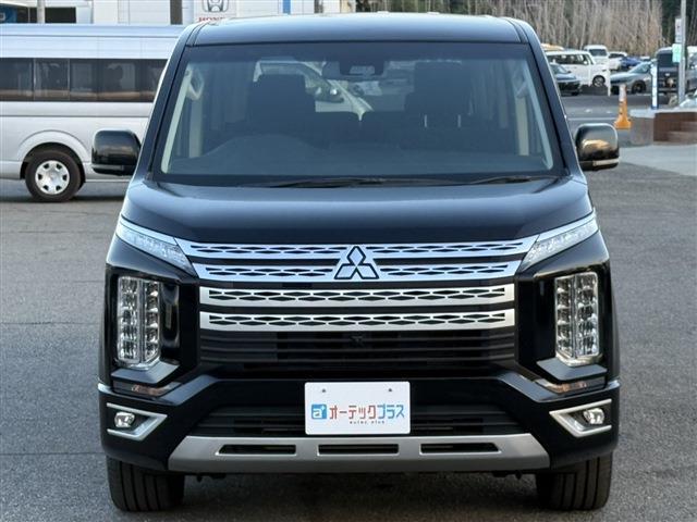 三菱 デリカ　Ｄ：５ ２．２ Ｇ ディーゼルターボ ４ＷＤ R1年 (関東) 99