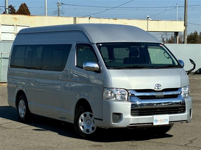 トヨタ ハイエースワゴン ２．７ グランドキャビン ４ＷＤ H30年 (関東) 99
