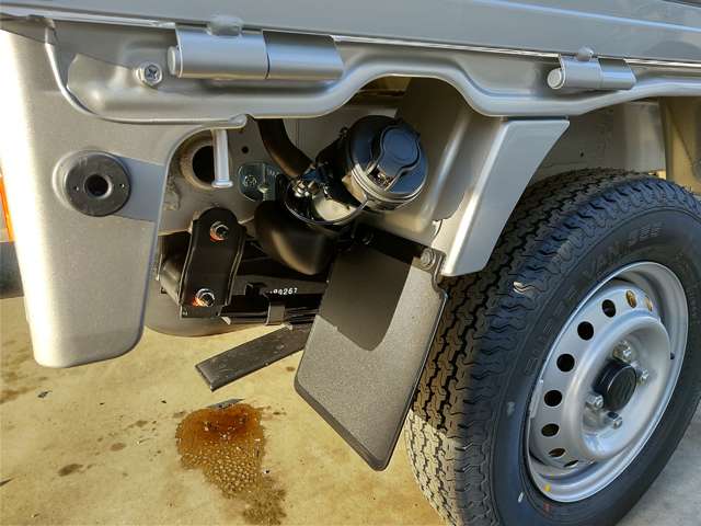 スズキ キャリイトラック ６６０ ＫＣ農繁 ３方開 ４ＷＤ R8年 (関東) 99