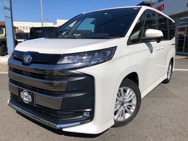 トヨタ ノア ２．０ Ｓ－Ｇ R4年 (関東) 99