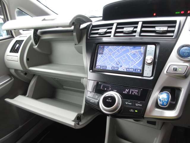 トヨタ プリウスΑ １．８ Ｇ ツーリングセレクション H23年 (関東) 99