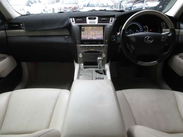 レクサス ＬＳハイブリッド ６００Ｈ バージョンＳ Ｉパッケージ ４ＷＤ H23年 (関東) 99