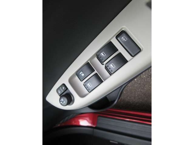 トヨタ パッソ １．０ モーダ Ｓ H30年 (関東) 99