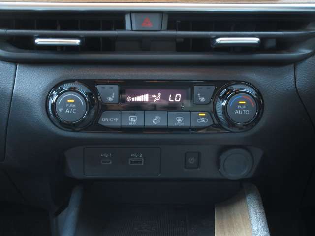日産 ノートオーラ １．２ Ｇ R4年 (関東) 99