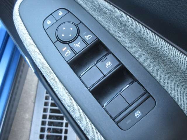 日産 ノートオーラ １．２ Ｇ R4年 (関東) 99