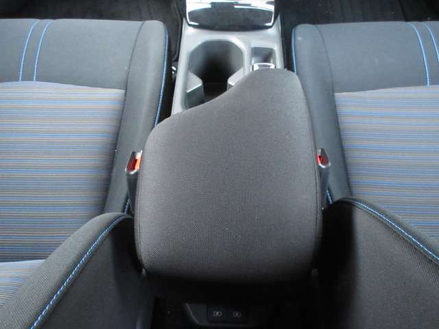 日産 リーフ Ｘ　Ｖセレクション R4年 (関東) 99