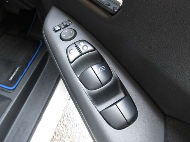 日産 セレナ １．２ Ｅ－ＰＯＷＥＲ ハイウェイスター Ｖ R4年 (関東) 99
