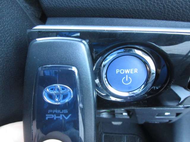 トヨタ プリウスＰＨＶ １．８ Ｓ セーフティパッケージ R3年 (関東) 99