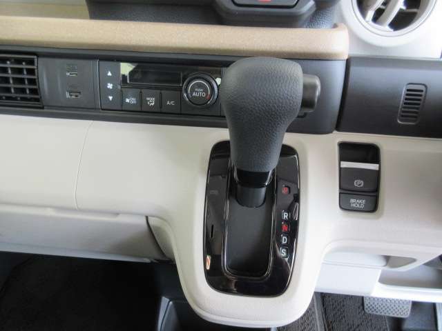 ホンダ Ｎ　ＢＯＸ ６６０ R7年 (関東) 99