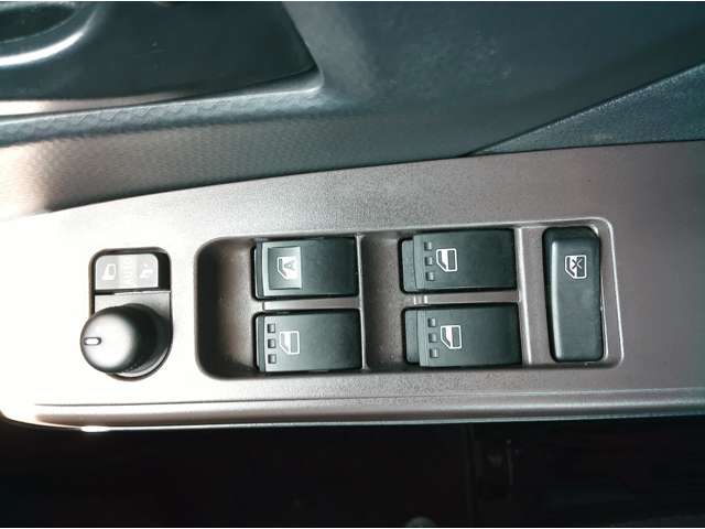 トヨタ ルーミー １．０ Ｇ R5年 (関東) 99