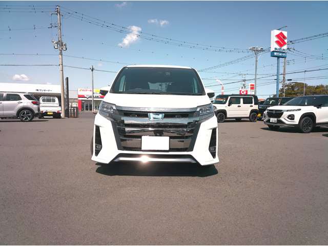 トヨタ ノア １．８ ハイブリッド ＳＩ ＷＸＢＩＩ R2年 (関東) 99