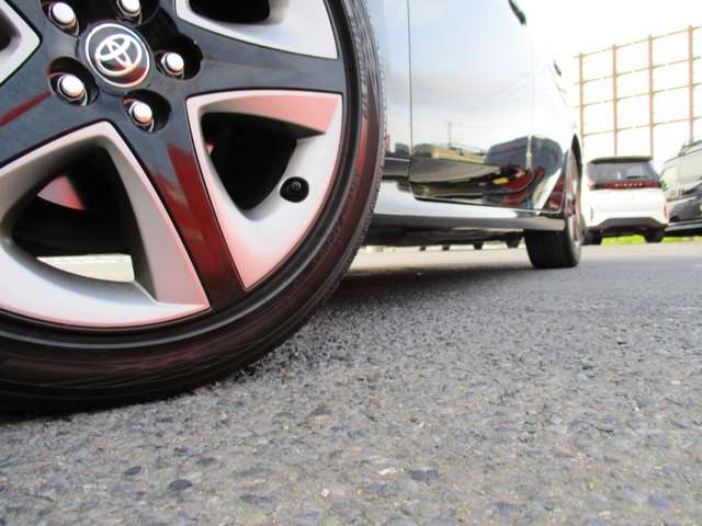 トヨタ プリウス １．８ Ｓ セーフティ プラス H29年 (関東) 99