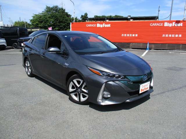 トヨタ プリウスＰＨＶ １．８ Ａ H29年 (関東) 99