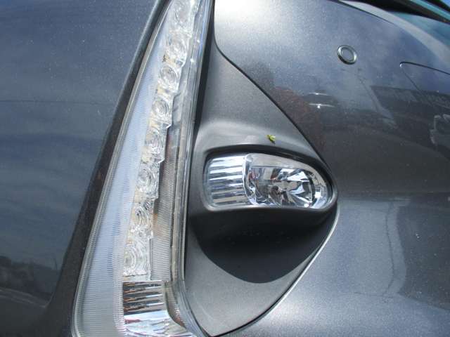 トヨタ プリウスＰＨＶ １．８ Ａ H29年 (関東) 99