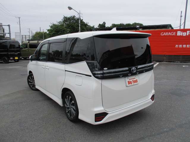 トヨタ ヴォクシー ２．０ Ｓ－Ｚ R4年 (関東) 99