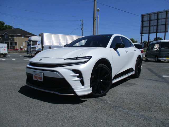 トヨタ クラウン　スポーツ　ハイブリッド ２．５ Ｚ Ｅ－ＦＯＵＲ ４ＷＤ R6年 (関東) 99