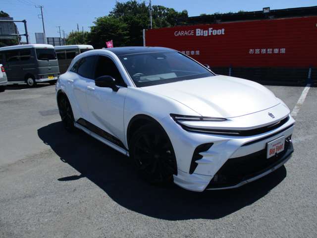 トヨタ クラウン　スポーツ　ハイブリッド ２．５ Ｚ Ｅ－ＦＯＵＲ ４ＷＤ R6年 (関東) 99