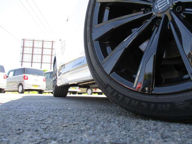 トヨタ クラウン　スポーツ　ハイブリッド ２．５ Ｚ Ｅ－ＦＯＵＲ ４ＷＤ R6年 (関東) 99