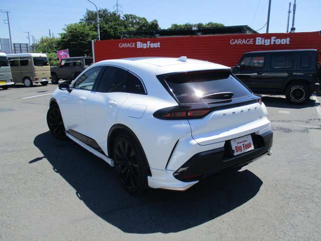 トヨタ クラウン　スポーツ　ハイブリッド ２．５ Ｚ Ｅ－ＦＯＵＲ ４ＷＤ R6年 (関東) 99