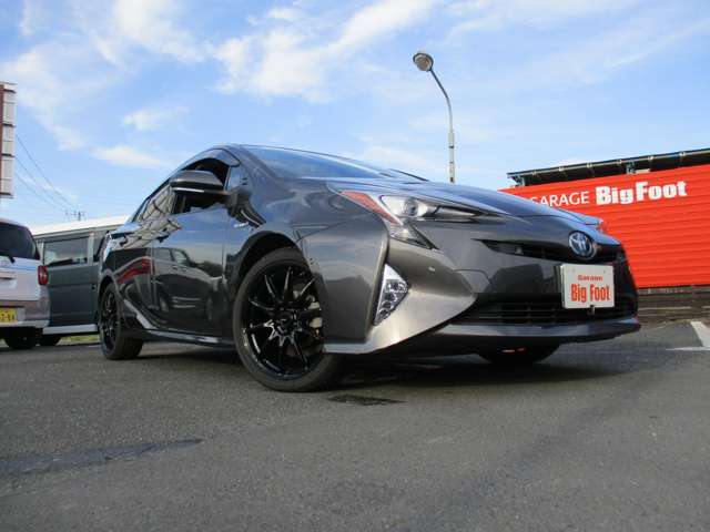 トヨタ プリウス １．８ Ａ H28年 (関東) 99