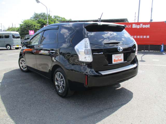 トヨタ プリウスΑ １．８ Ｓ チューン ブラック H25年 (関東) 99