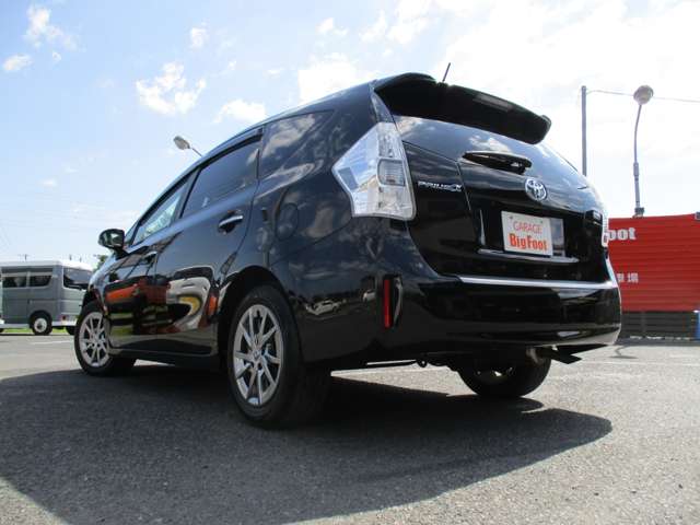 トヨタ プリウスΑ １．８ Ｓ チューン ブラック H25年 (関東) 99