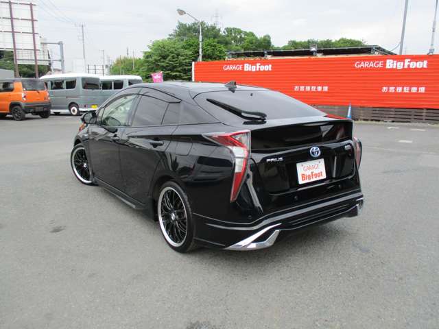 トヨタ プリウス １．８ Ｓ セーフティ プラス H29年 (関東) 99