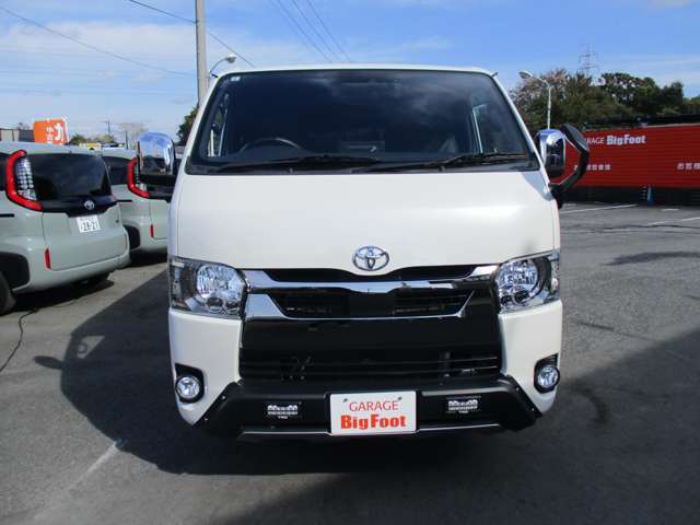 トヨタ ハイエースバン ２．８ スーパーＧＬ ダークプライムＩＩ ロングボディ ディーゼルターボ ４ＷＤ R2年 (関東) 99
