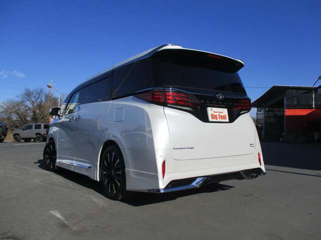 トヨタ アルファード　ハイブリッド ハイブリッド ２．５ エグゼクティブ ラウンジ Ｅ－ＦＯＵＲ ４ＷＤ R5年 (関東) 99