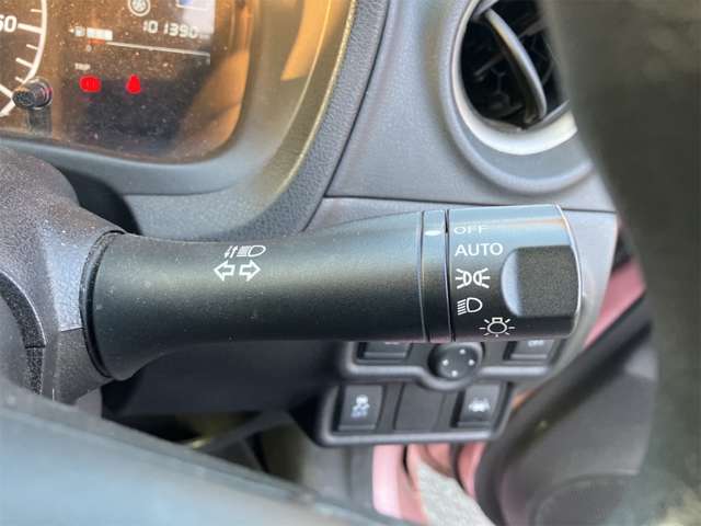 日産 ノート １．２ Ｅ－ＰＯＷＥＲ Ｘ H29年 (九州・沖縄) 99
