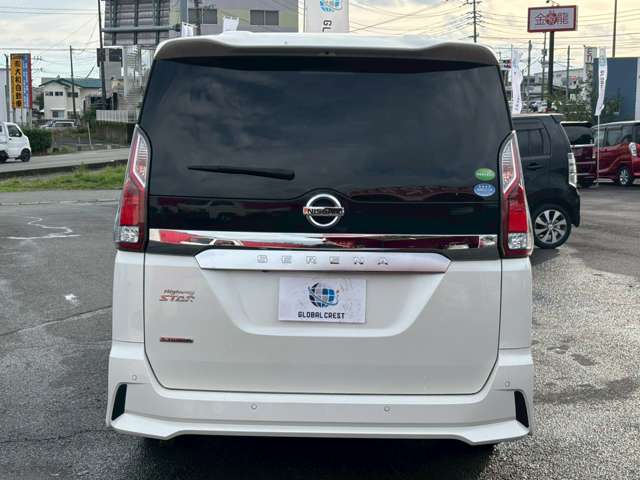 日産 セレナ ２．０ ハイウェイスター ＶセレクションＩＩ R1年 (九州・沖縄) 99