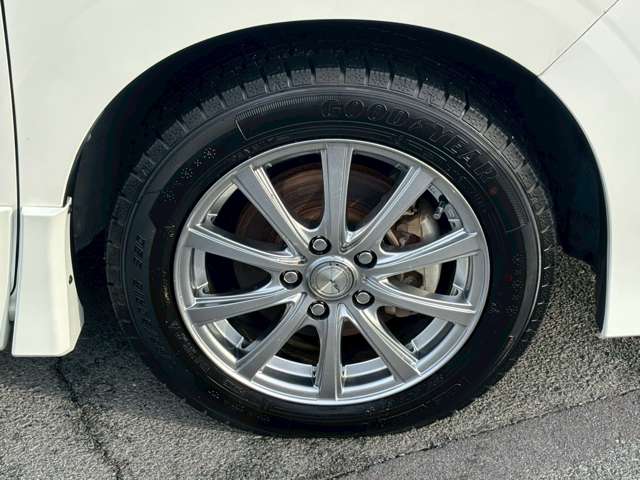 日産 セレナ ２．０ ハイウェイスター ＶセレクションＩＩ R1年 (九州・沖縄) 99