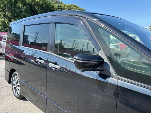 日産 セレナ ２．０ ハイウェイスター Ｖセレクション H29年 (九州・沖縄) 99