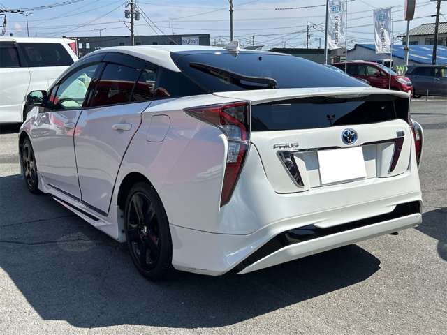 トヨタ プリウス １．８ Ｓ H28年 (九州・沖縄) 99