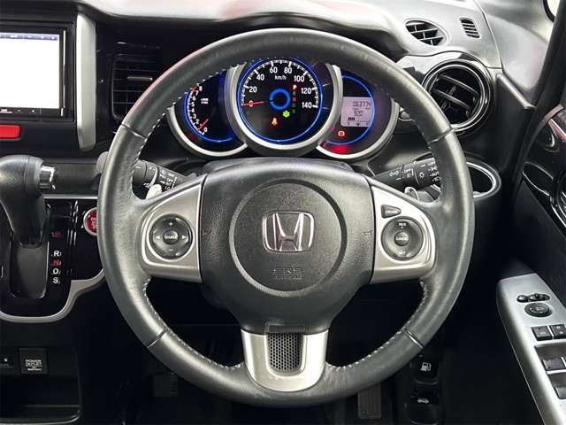 ホンダ Ｎ　ＢＯＸ ６６０ カスタムＧ ターボ Ｌパッケージ H29年 (九州・沖縄) 99