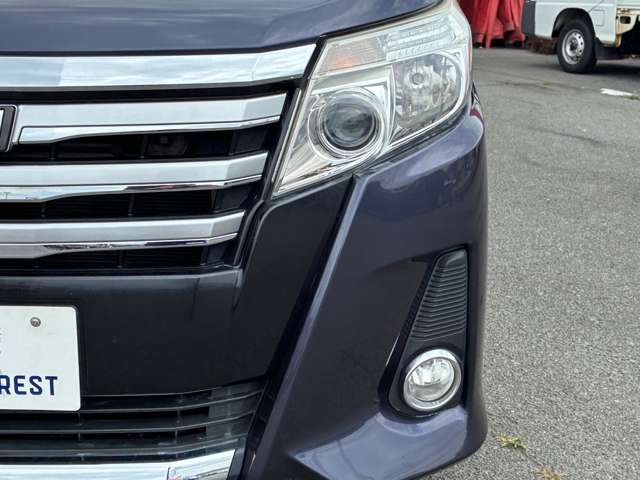 トヨタ ノア ２．０ ＳＩ H26年 (九州・沖縄) 99